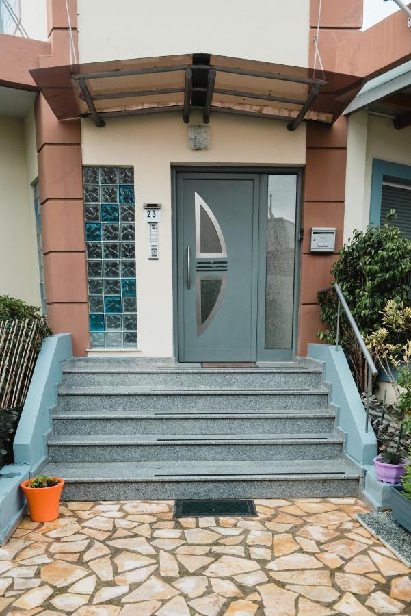 F.K Room Aigio Exterior foto